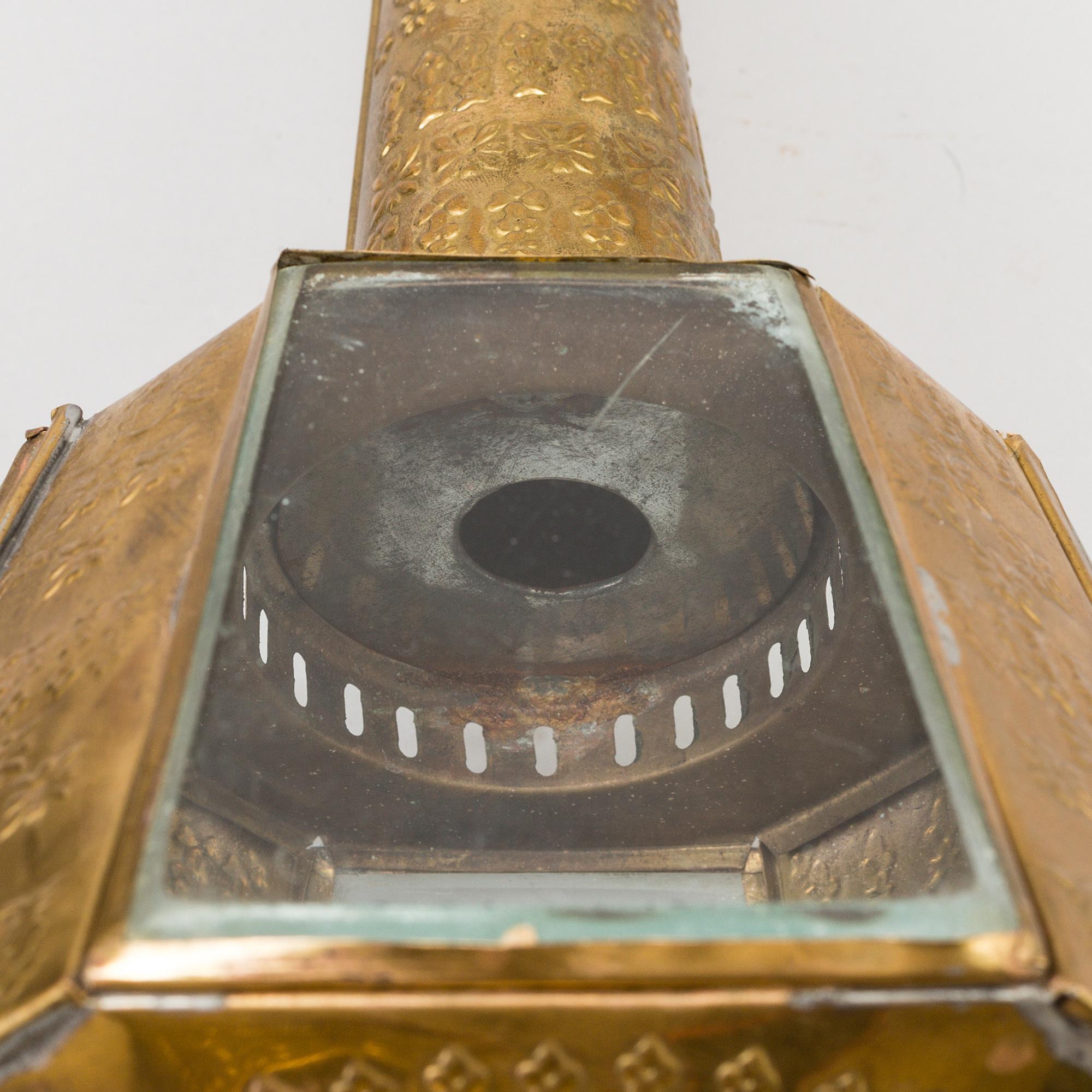 A pair of late 20th century wall lamps.