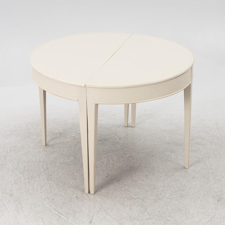 Matbord, gustaviansk stil.