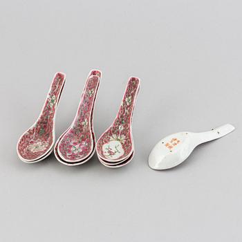 SKEDAR, 20 stycken, porslin. Kina, 1900-tal.