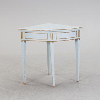 A gustavian table, first half of the 19th century.