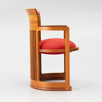 Frank Lloyd Wright, karmstol, modellnummer 606, "Barrel", Cassina.