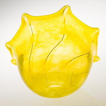 TIINA NORDSTRÖM, a 'Sun ray' art glass signed Tiina Nordström Nuutajärvi 1996.