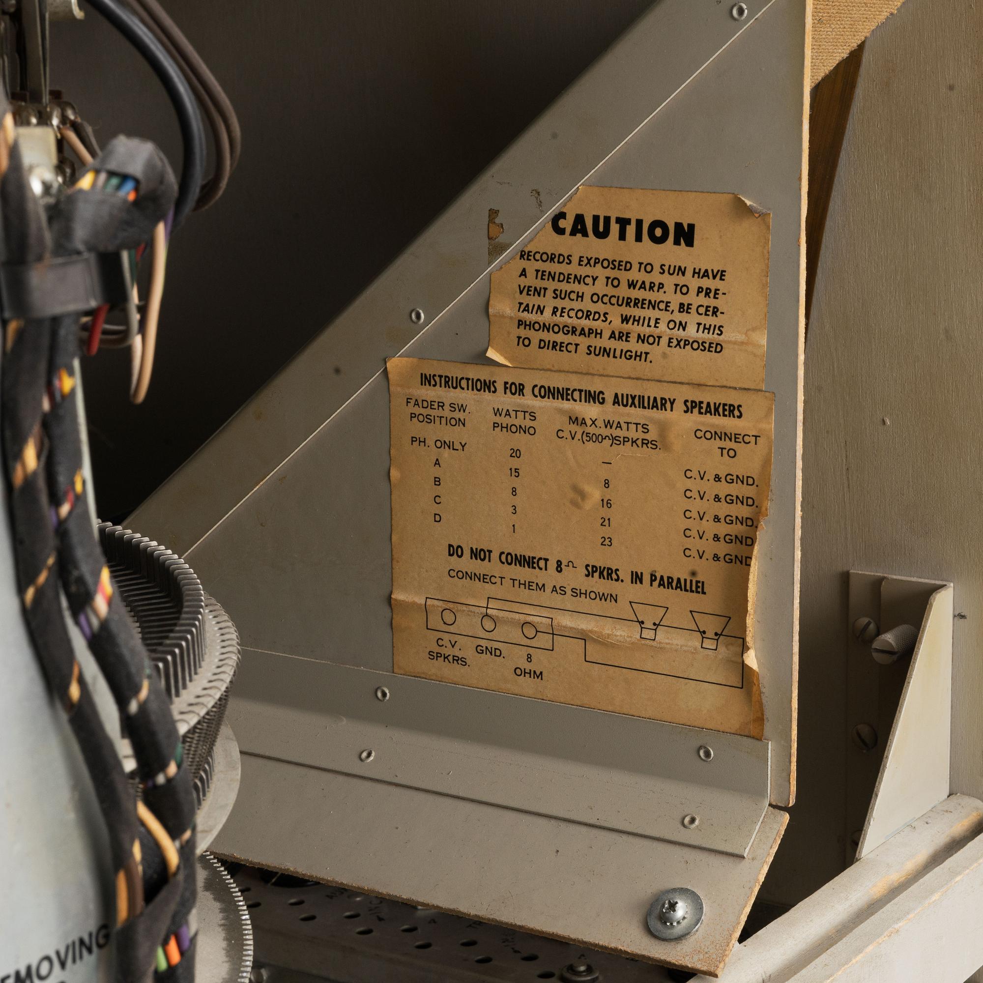 Jukebox, Wurlitzer modell 2100,  Rudolph Wurlitzer Company, North Tonawanda, New York, USA, 1957.