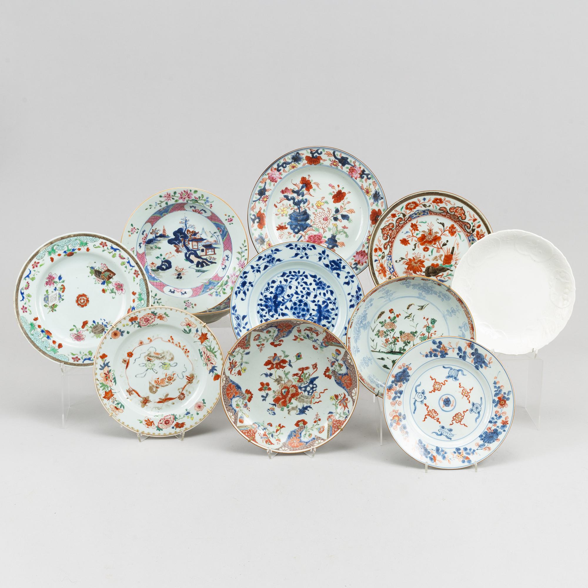 A group of 11 odd dishes, Qing dynasty, 18th Century.