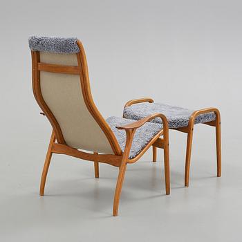 FÅTÖLJ MED FOTPALL. "Lamino", Yngve Ekström.
