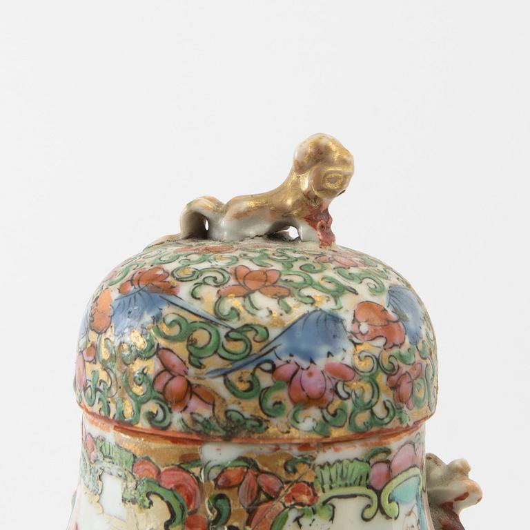 Vase and cover jar, Canton, China 20th century.