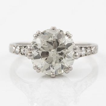 Ring, platinum with a brilliant-cut diamond approximately 3.50 ct.