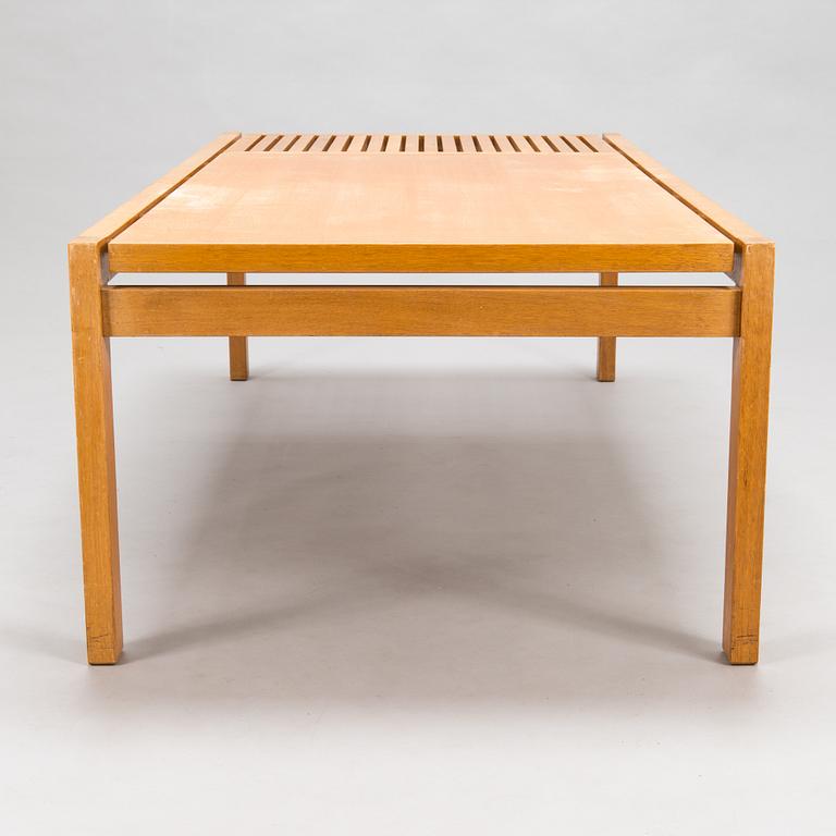 Carl Gustaf Hiort af Ornäs, A 'Permesso' coffee table, Puunveisto Oy - Woodwork Ltd, Finland 1960s.