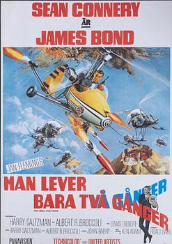 A vintage movie poster, 'Man lever bara två gånger (You Only Live Twice)', 1967.