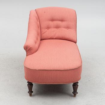 Chaise longue/daybed, late 19th century.