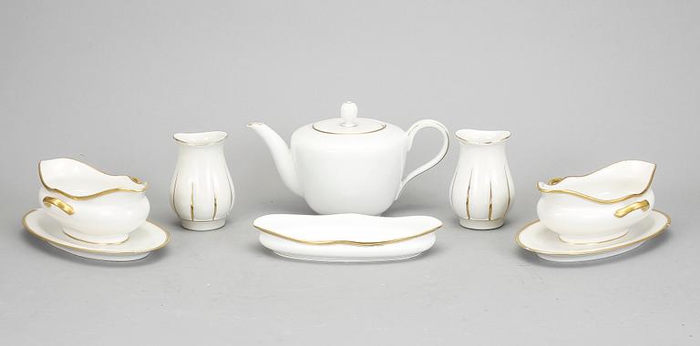 MATSERVIS, 85 delar, porslin, Haviland & Co, Limoges 1800-talets slut.