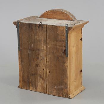 VÄGGSKÅP, allmoge, 1800-talets första hälft.