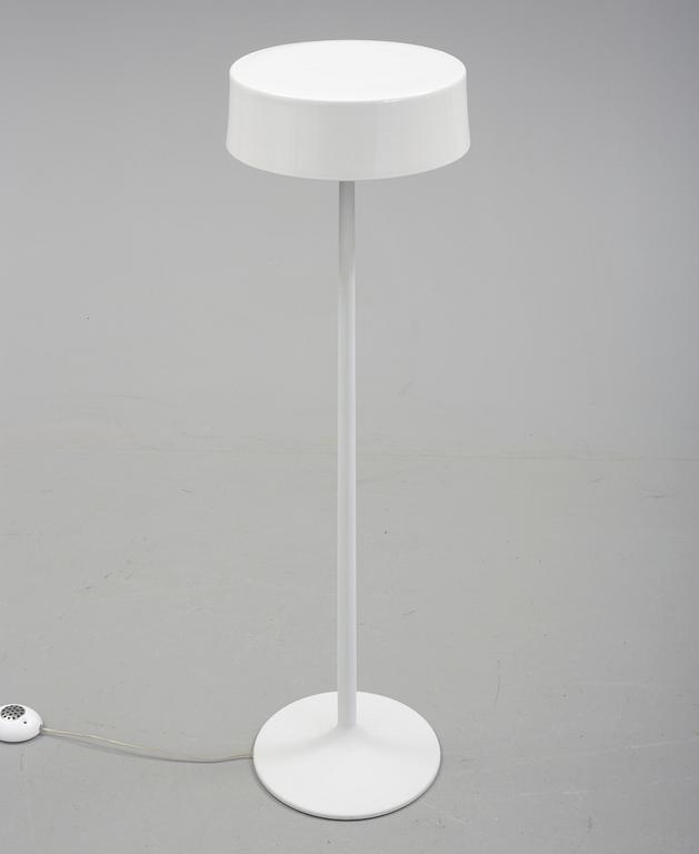 GOLVLAMPA, "China", design Nicolai Gallizia för Penta. Formgiven 2003.