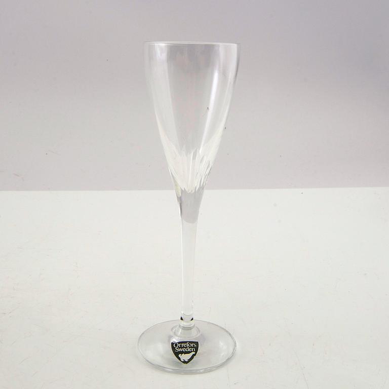 Erika Lagerbielke, servis 35 dlr "Crescendo" Orrefors sent 1900-tal.