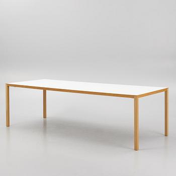 Roger Persson, a 'Bespoke' dining table, Swedese.