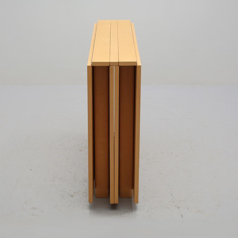 SLAGBORD, "Maria Flap", Bruno Mathsson, Mathsson International, Värnamo, formgivet 1936.