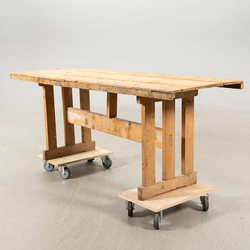 Table/Sideboard first half of the 20th century.