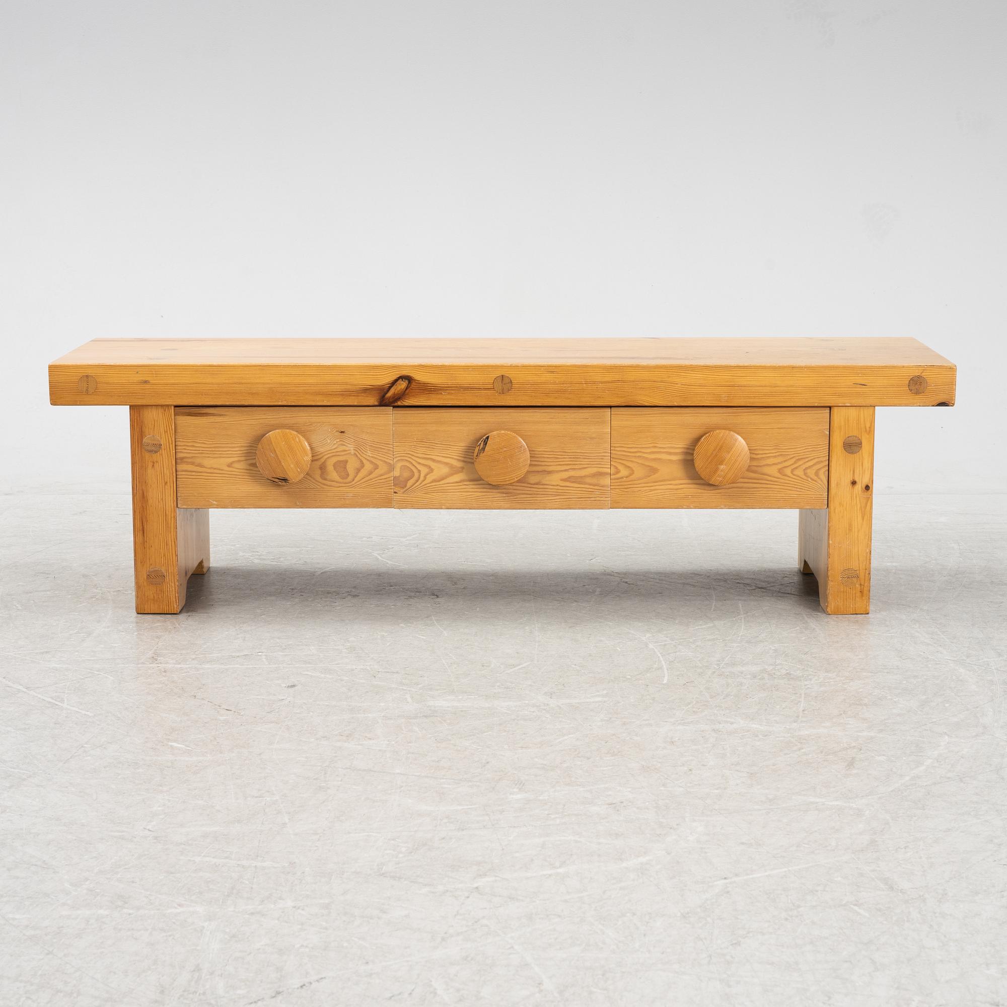 Ruben Ward, a pine 'Ruben' chest of drawers from AB Nybrofabriken, Fröseke, 1970's.