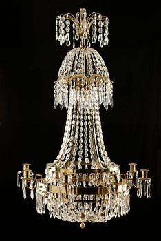 406. LJUSKRONA, för nio ljus. Sengustaviansk stil.