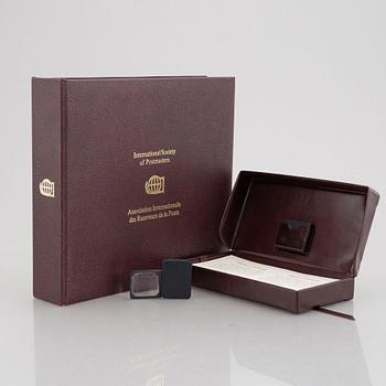 Franklin Mint, frimärksavbildningar, 73 st, förgyllt silver, "The world's first stamps", 1979.