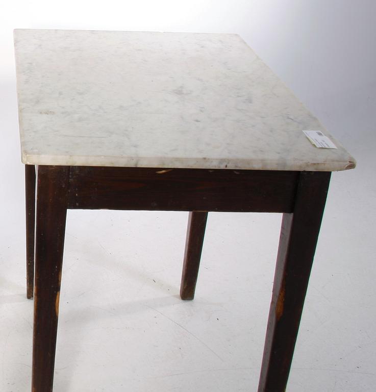 STOLAR, 6 st samt BORD. Stockholms Bryggeri AB.