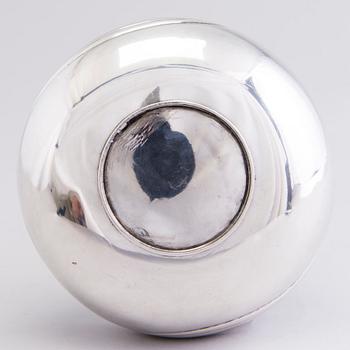 A parcel-gilt silver bowl, mark of Süleyman, 20th Century.