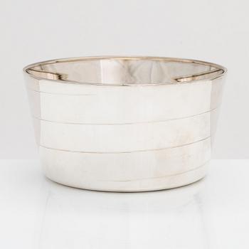 An Italian sterling silver bowl, Greggio, Padua.