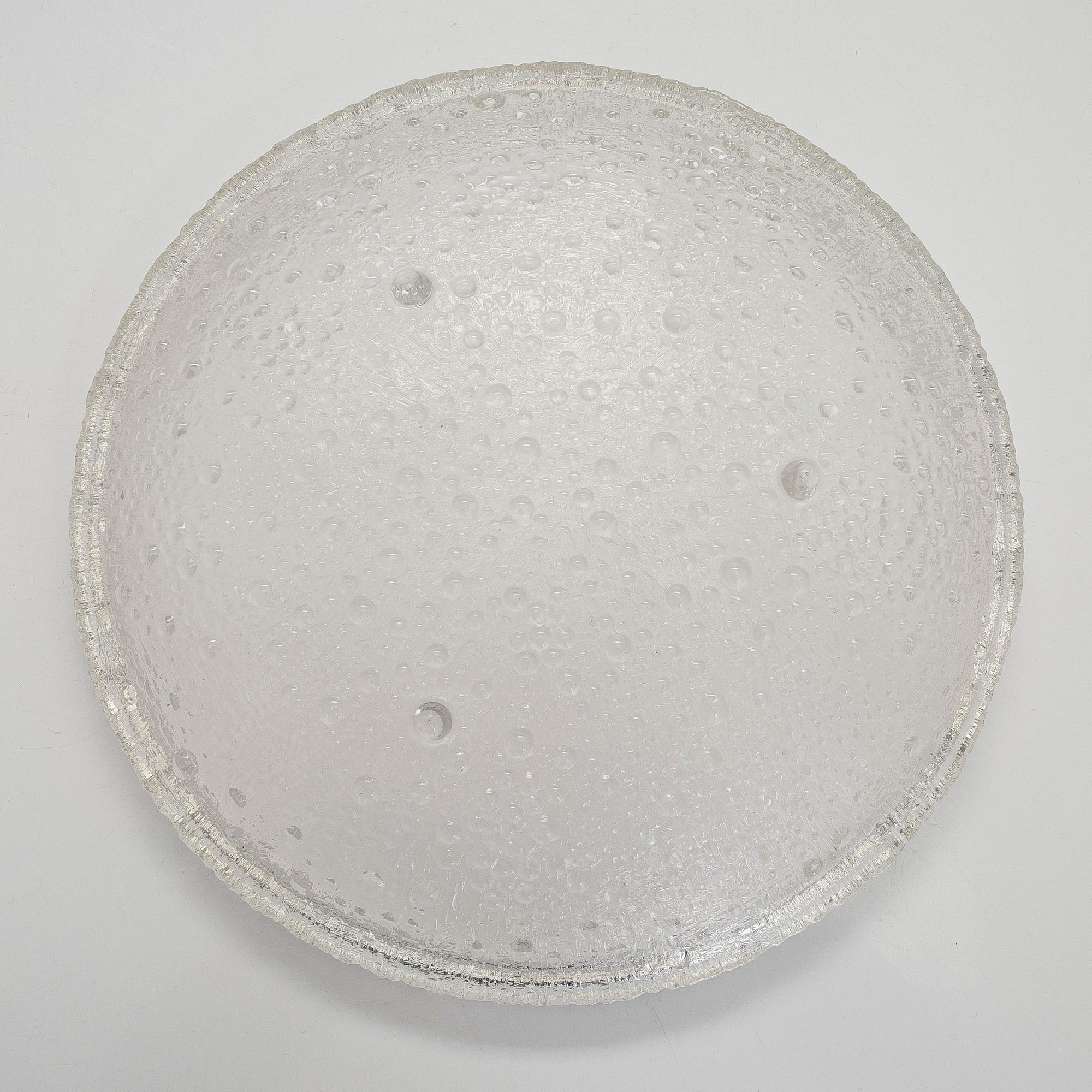 Tapio Wirkkala, tarjoiluvati, ”Ultima Thule”, Iittala. Sarja suunniteltu vuonna 1968.