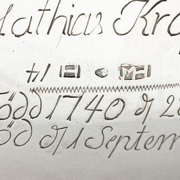 Mikael Hammarberg, gräddsnäcka, silver, (verksam 1758-1789 (90)) Härnösand. Rokoko.