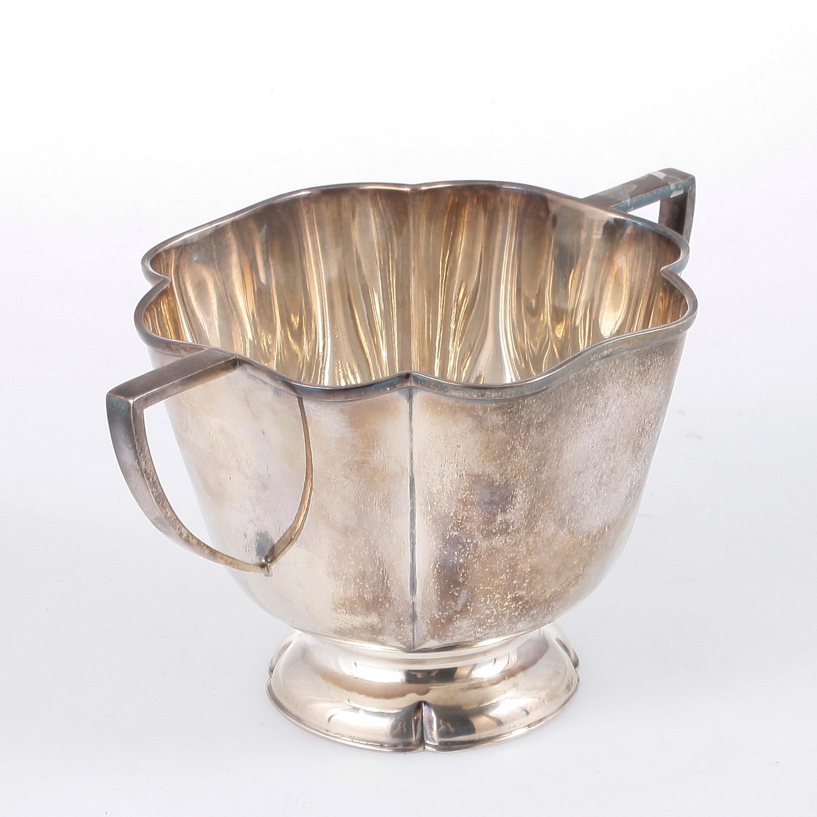 SKÅL, sterlingsilver, GABF, Stockholm. 1918. Vikt ca 300 g.