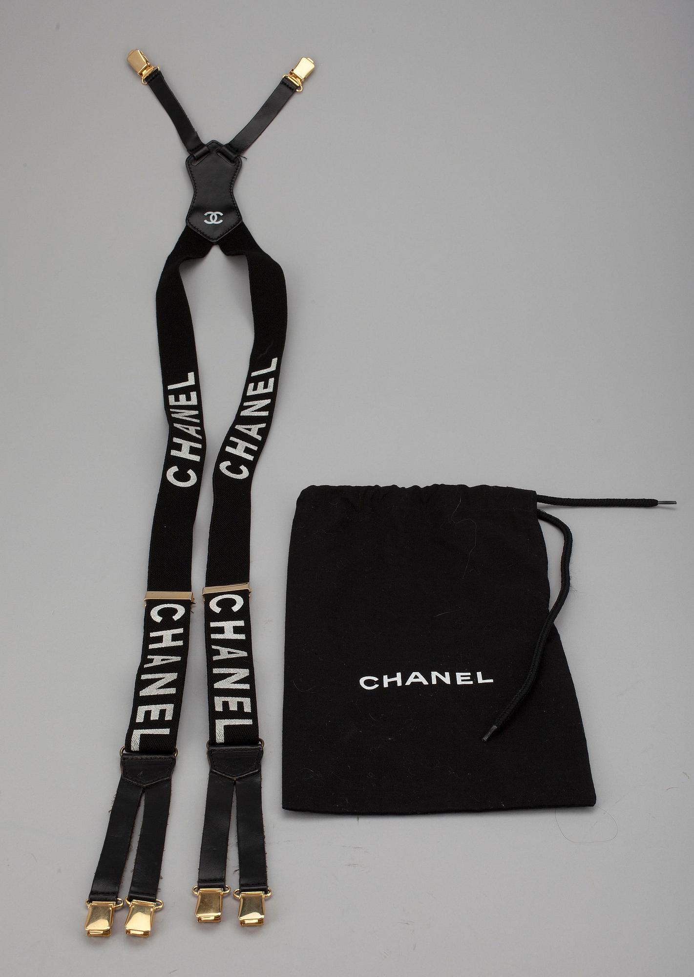 HÄNGSLEN, Chanel.