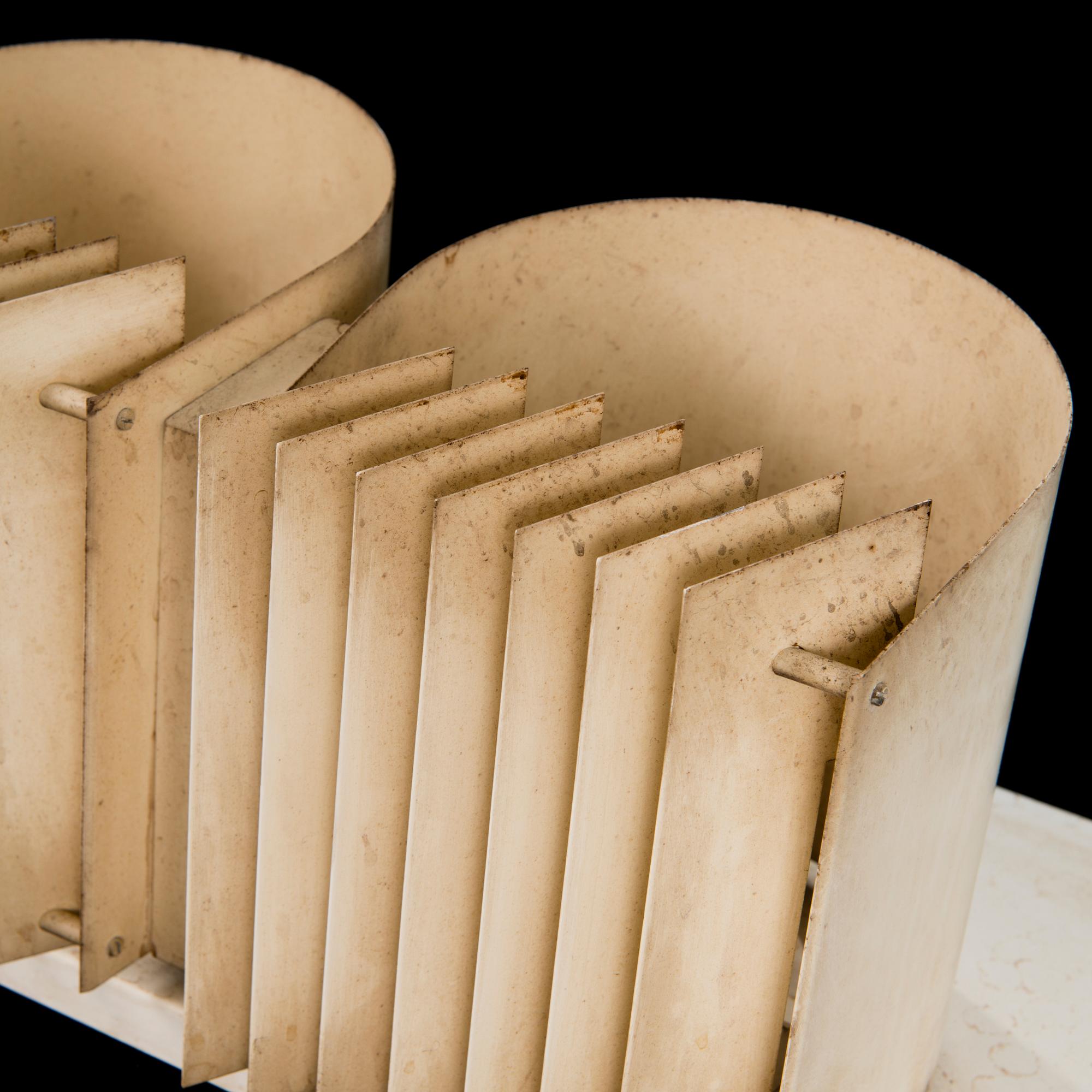 ALVAR AALTO, kattovalaisin, malli AE-7055, Itsu 1960-luku.