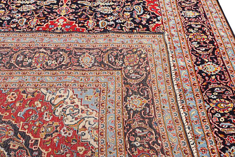 Matta, Keshan, ca. 343 x 254 cm.