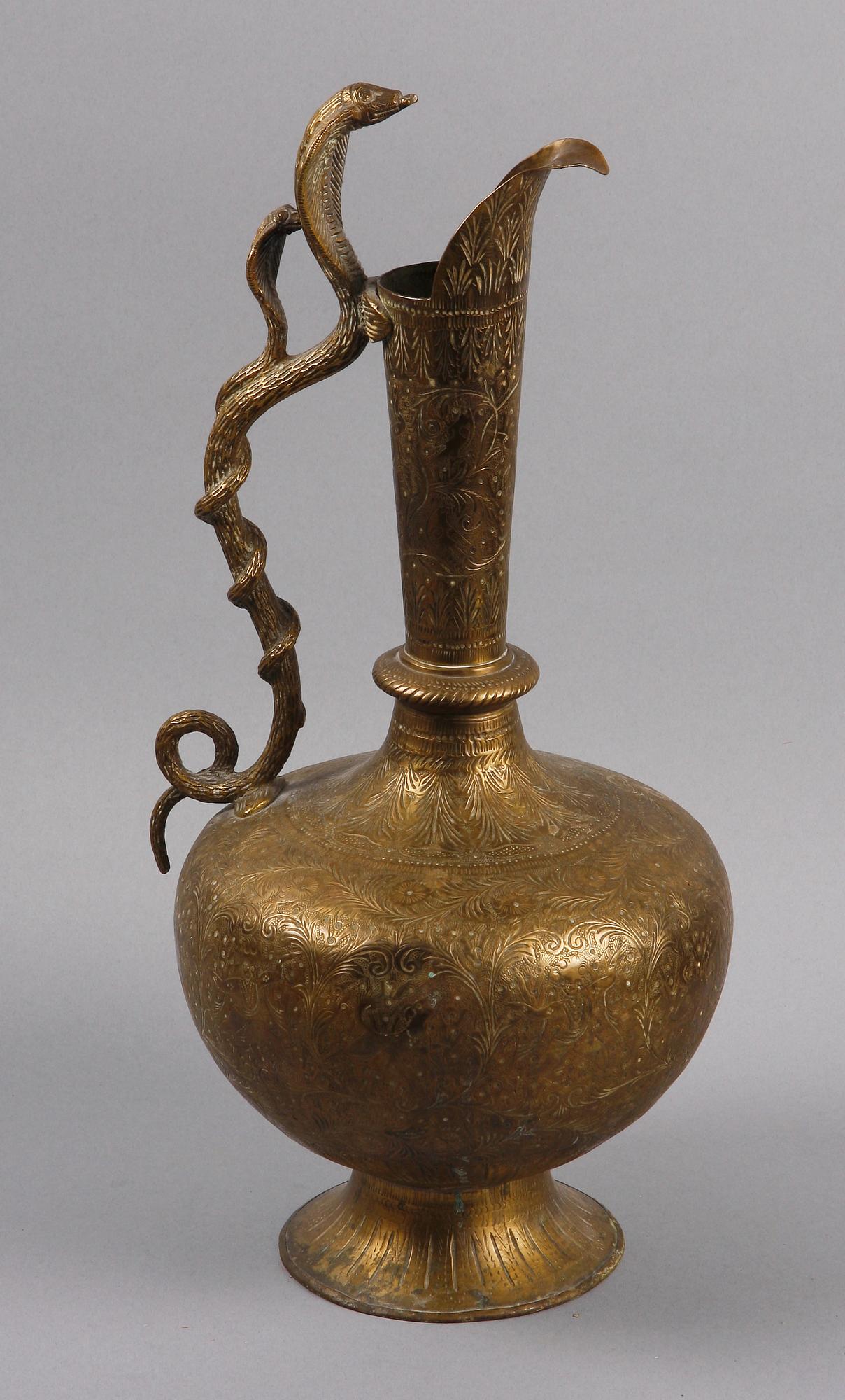 KANNA, mässing, Persien, 1900-talets första hälft.