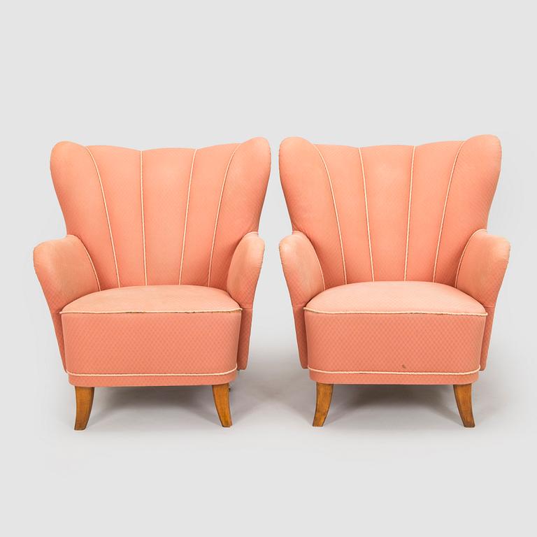 A mid-20th century armchairs.