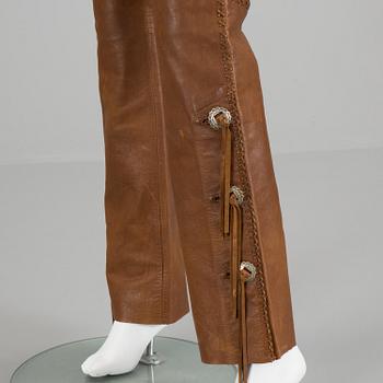 A leather pants by Ralph Lauren, in size 10.