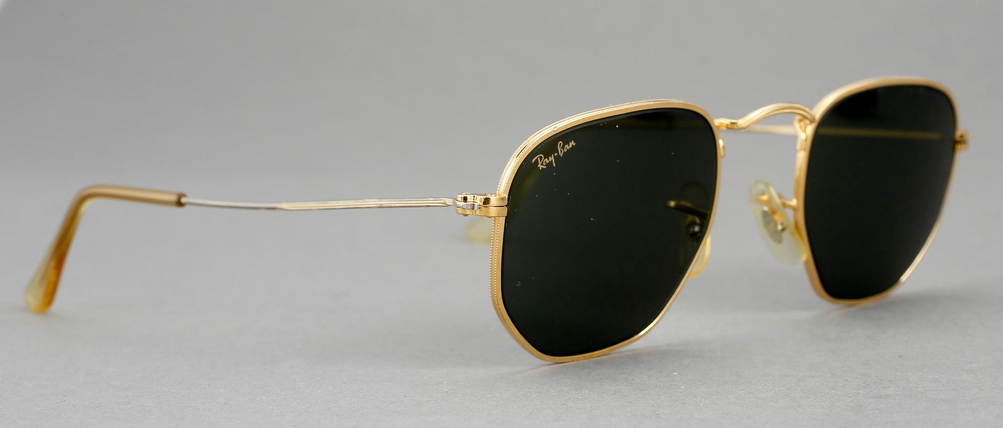 SOLGLASÖGON, Ray-Ban.
