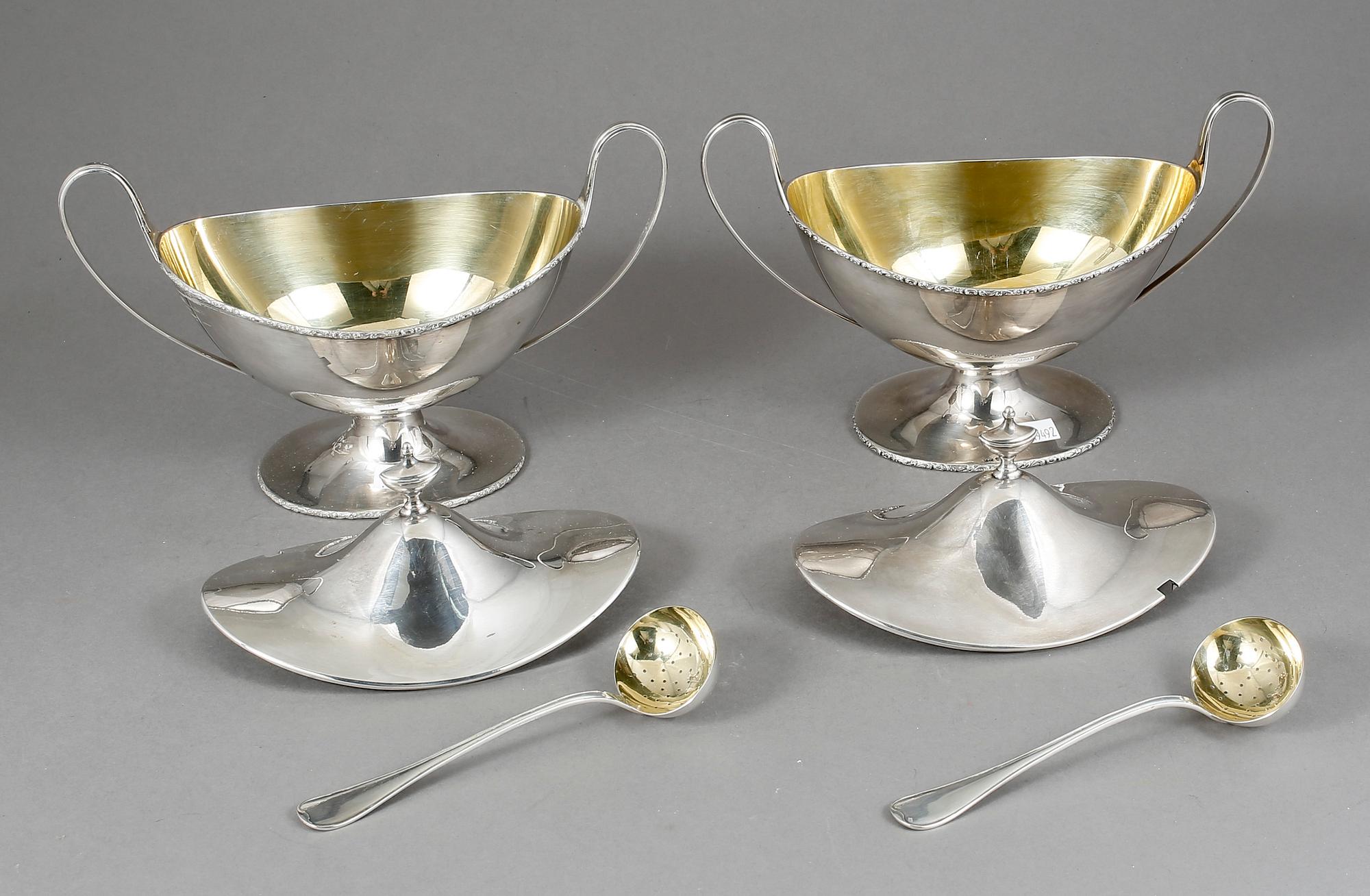 SOCKERSKÅLAR, ett par, silver, CF Carlman, Stockholm, bla, 1929. Vikt ca 937g.