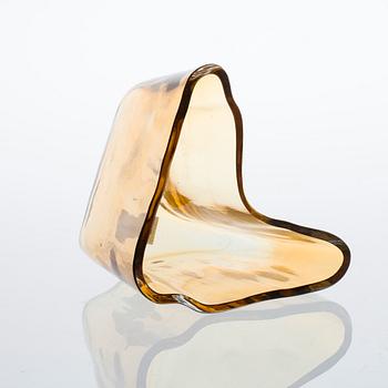 Alvar Aalto, A VASE.