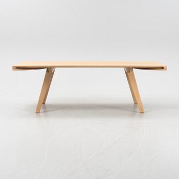 Ilse Crawford, a 'Together' oak dining table, De La Espada, Portugal.