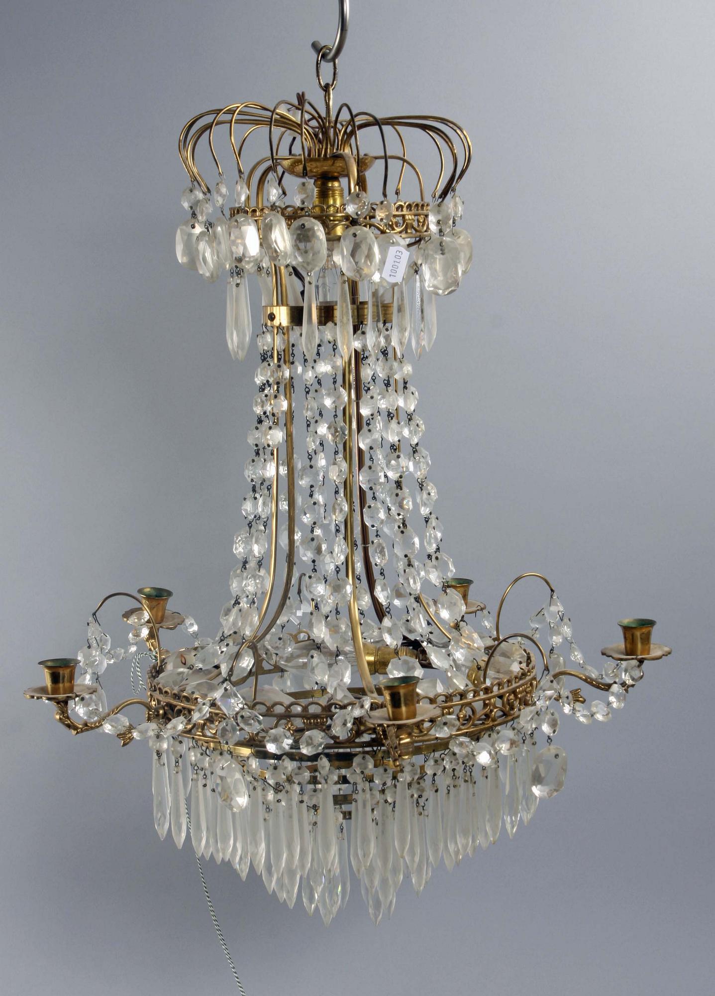 LJUSKRONA, gustaviansk stil, h 60.