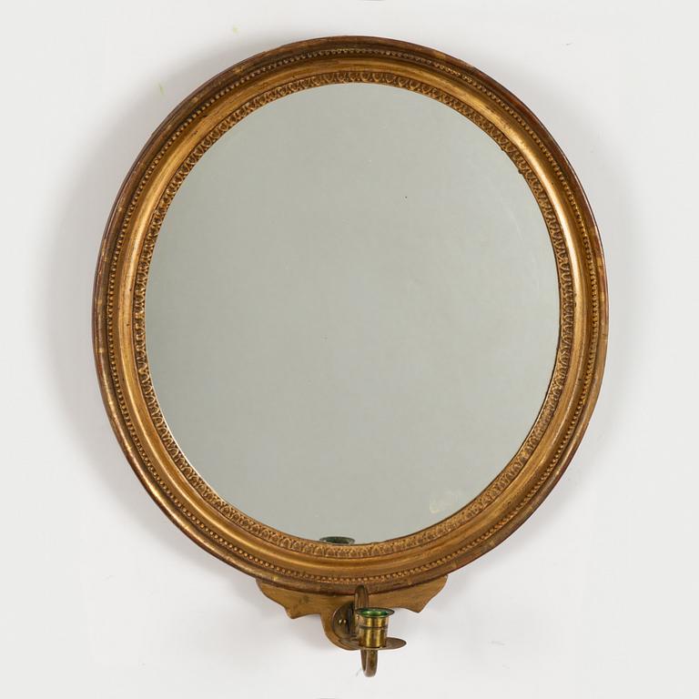 A pair of Gustavian style mirror sconces, early 20th centruy.