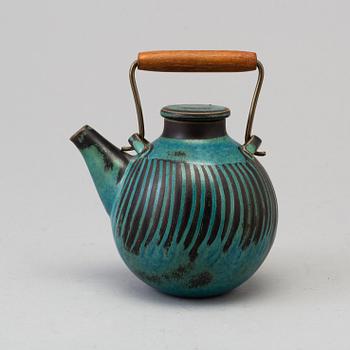 STIG LINDBERG, a stoneware teapot from Gustavsberg studio, signed.