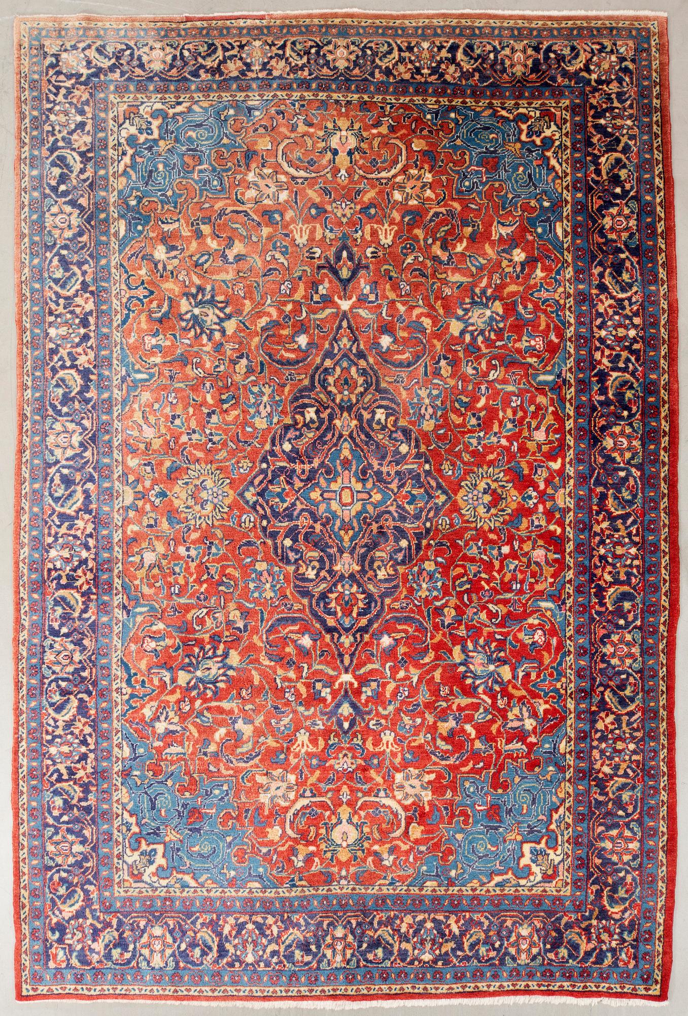Carpet Sarouk old/semi-antique approx. 353x224 cm.