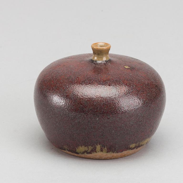 ÅKE HOLM, VAS, stengods signerad.