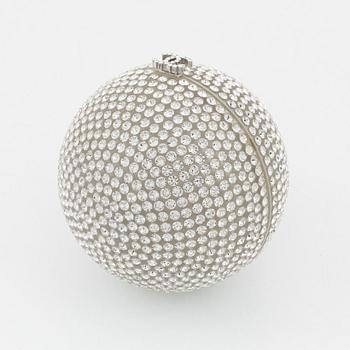 Chanel Crystal Ball Bag 2008. Bukowskis