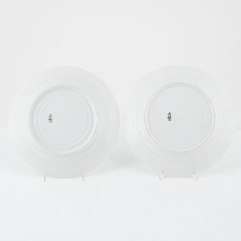 A pair of Imperial Plates, Imperial Porcelain Factory, Saint Petersburg, Nicholas II (1868-1918) period, Russia.