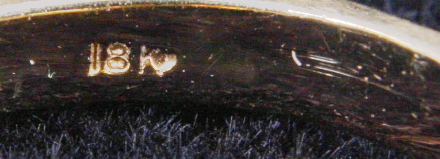 RING, 18K guld med 5 briljanter tot ca 0.50 ct.
