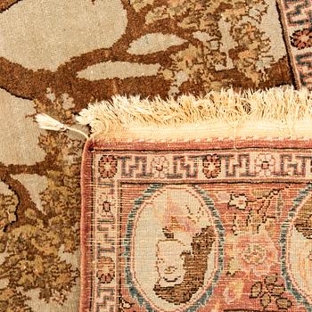 Rug Keshan figural old/semi-antique approx. 220x135 cm.