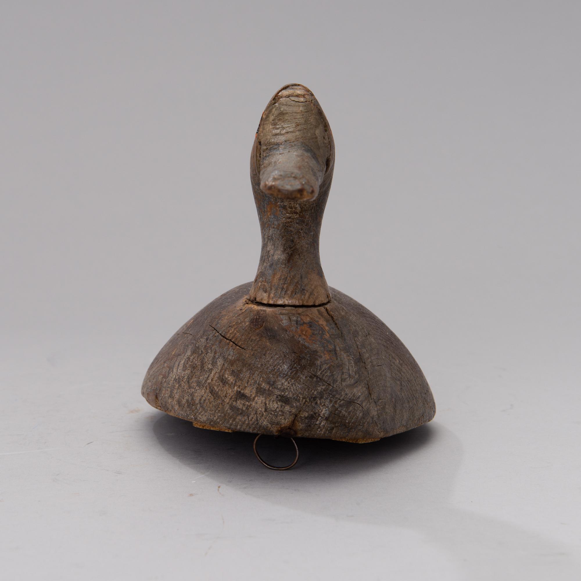 HOUKUTUSLINTU, puuta, 1900-luvun alkupuoli.